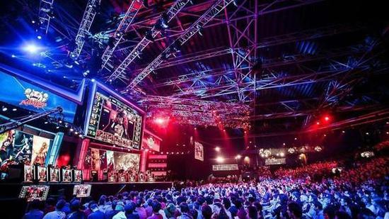 LOL直播的怎么下注_买外围的app英雄联盟比赛_S14英雄联盟全球总决赛电竞赛事竞猜